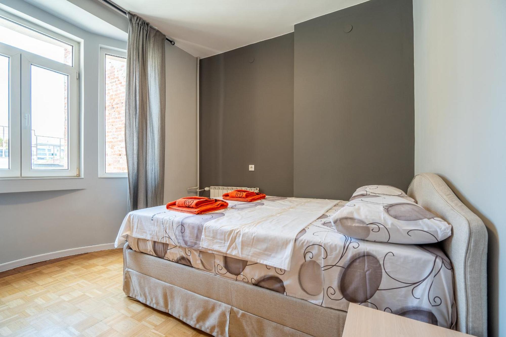 Downtown Apartment Eymi Софія Екстер'єр фото
