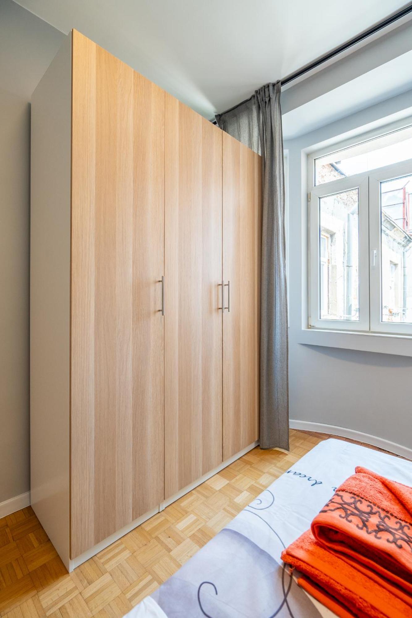 Downtown Apartment Eymi Софія Екстер'єр фото