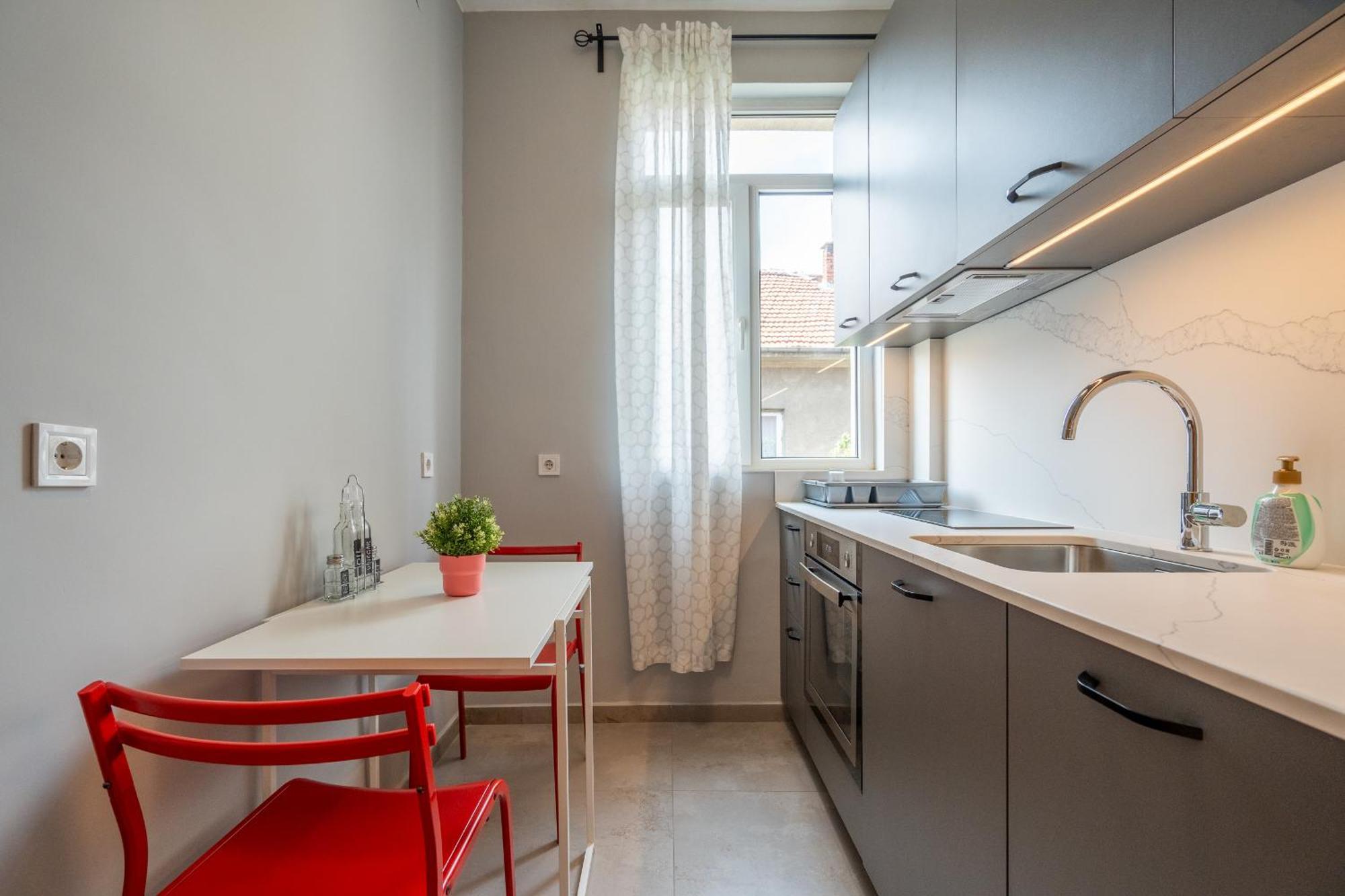 Downtown Apartment Eymi Софія Екстер'єр фото
