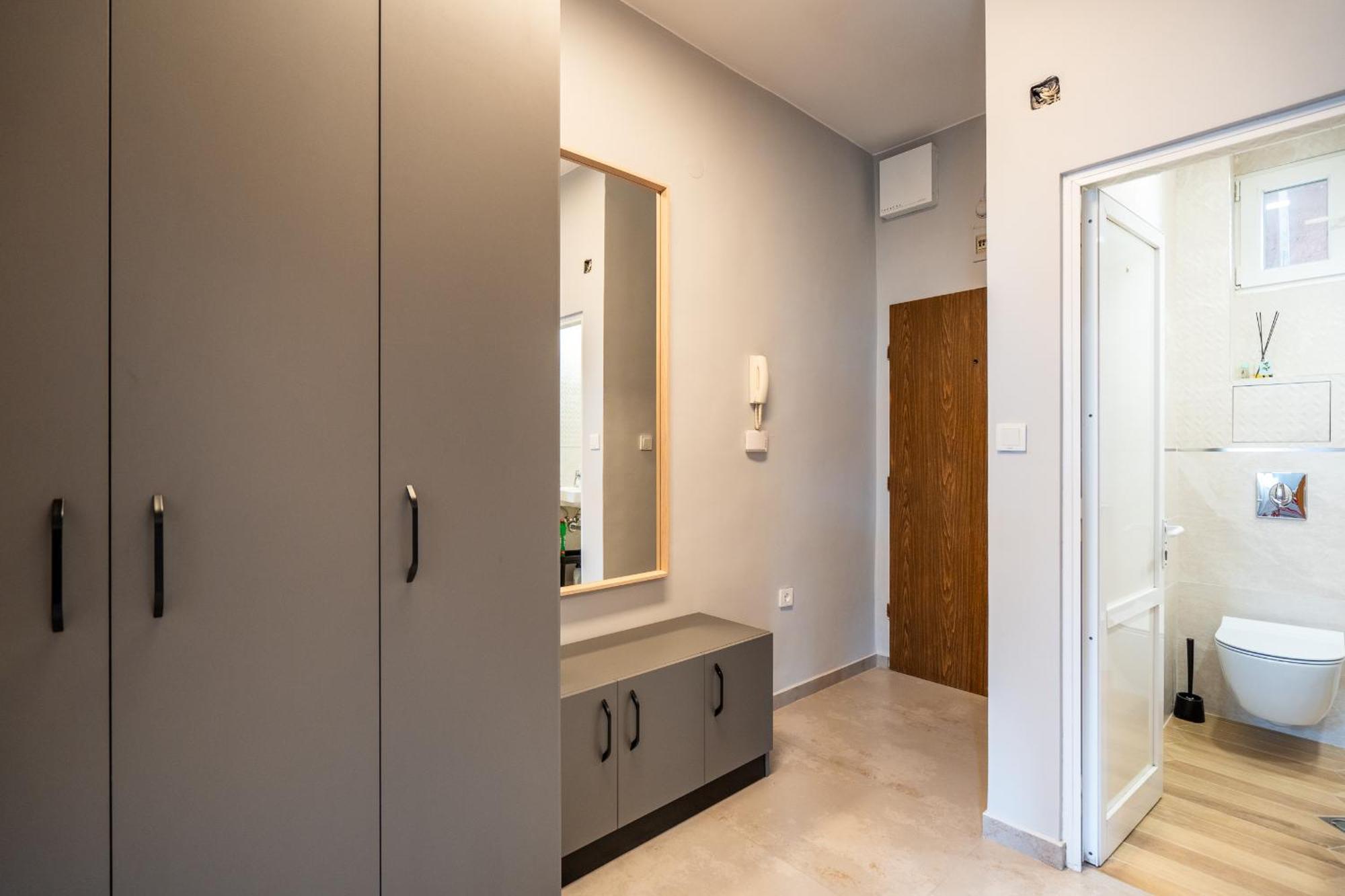 Downtown Apartment Eymi Софія Екстер'єр фото